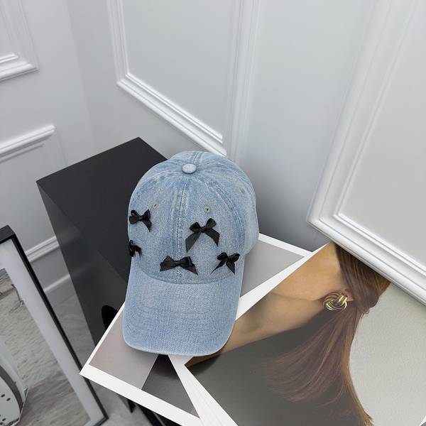 Miu Miu Hat MUH00141